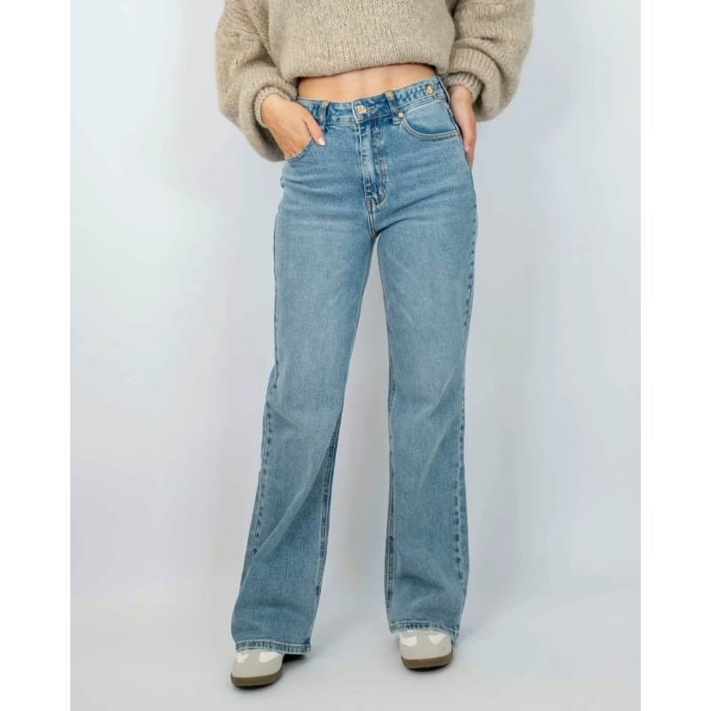 Queen Hearts Gold Button Jeans | Luxe & Comfort