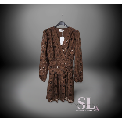 Bruine jurk met pailletten in 3 maten